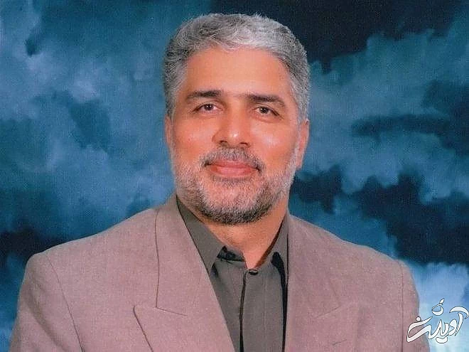 قاسم افشار گوینده خبر شبکه یک قاسم افشار